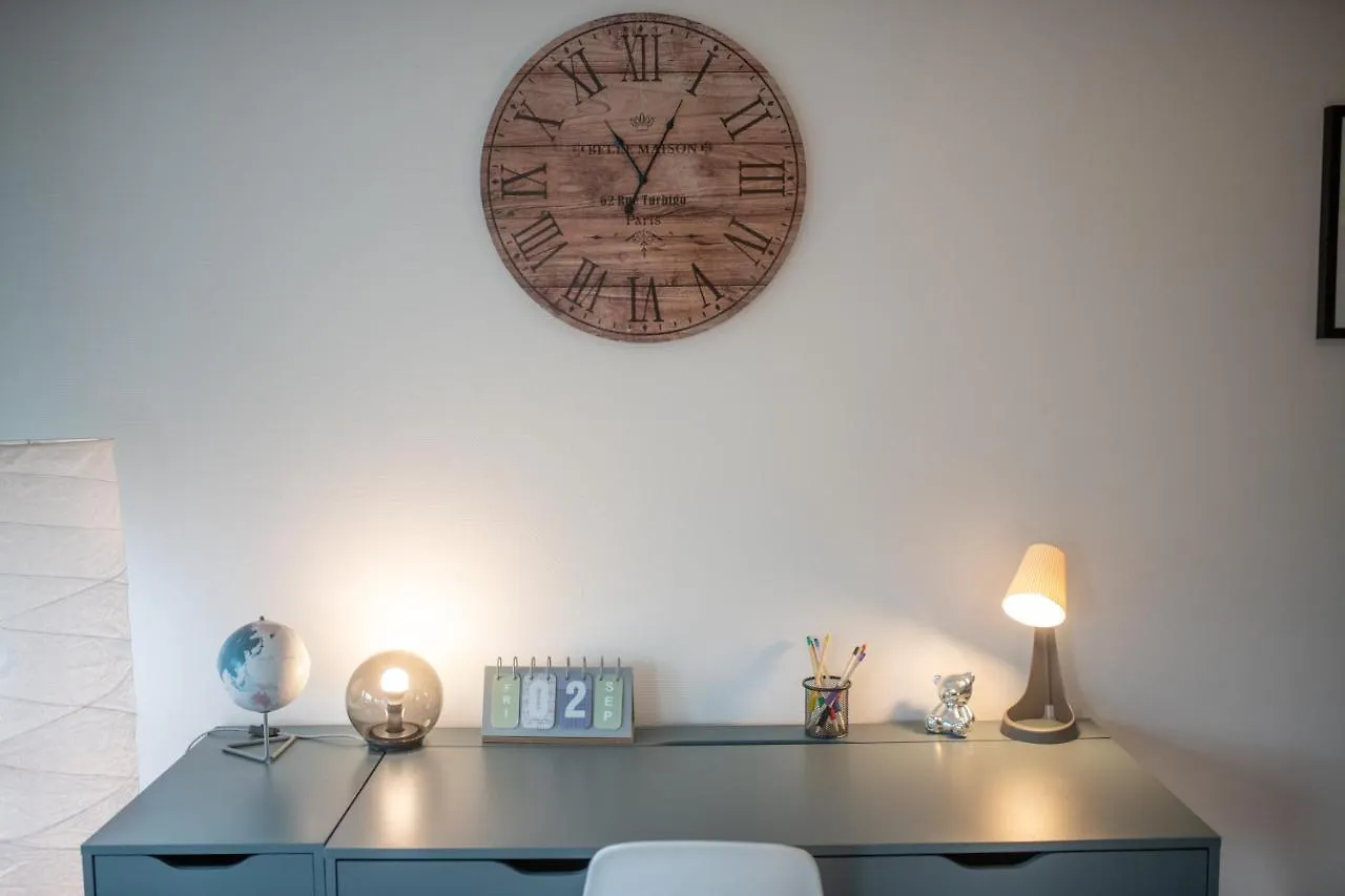Espace 400 - Cosy, Lumineux, Vue Sur La Ville - Tv & Wifi Saint-Etienne  0*, Saint-Etienne (Loire)